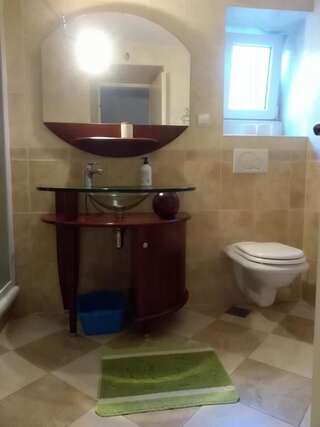 Апартаменты Apartments Villa Čučuk Будва Апартаменты с 2 спальнями и балконом-5